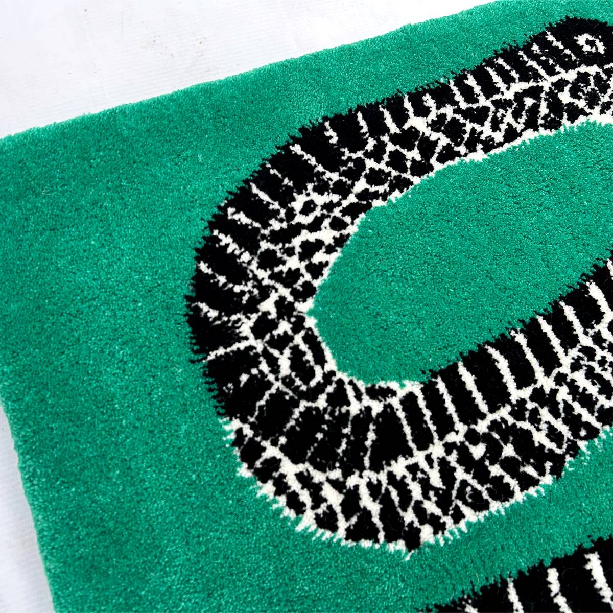 Hand Tufted Green Snake Wool Rug - Image 5